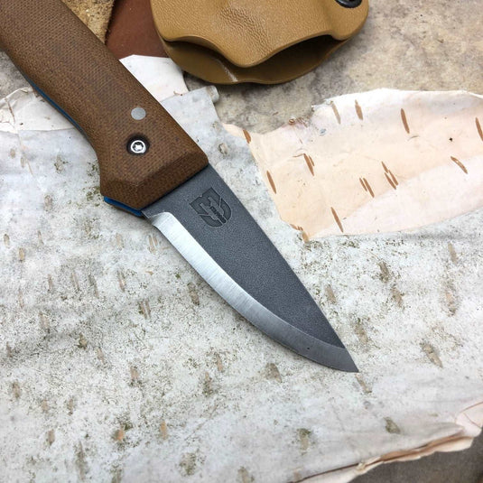 Ed Stafford Nomad Bushtool - Ben & Lois Orford