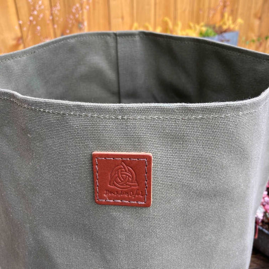 Canvas Bucket Bag Green - Ben & Lois Orford