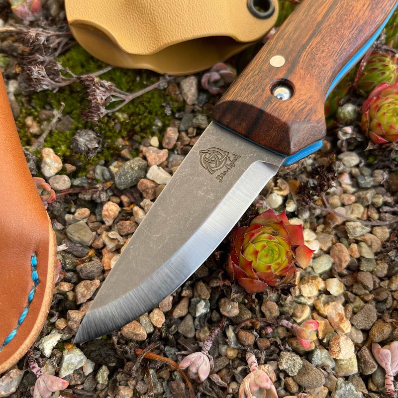Load image into Gallery viewer, Ed Stafford Signature Nomad - Ben & Lois Orford