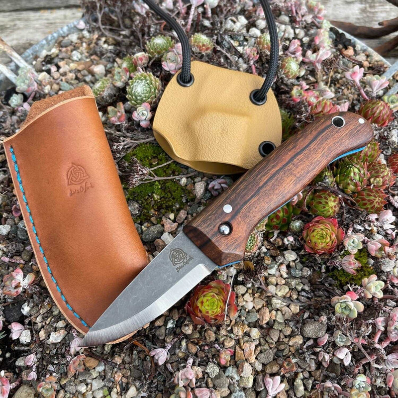 Load image into Gallery viewer, Ed Stafford Signature Nomad - Ben & Lois Orford