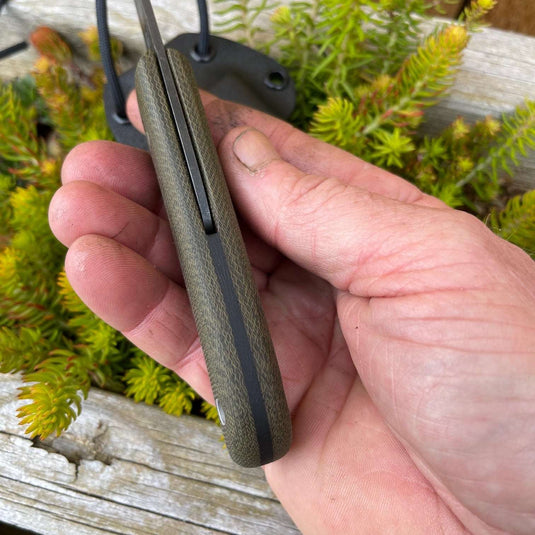 Green Canvas Nomad Friction Folder - Ben & Lois Orford