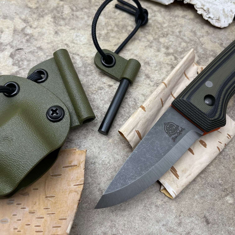 Load image into Gallery viewer, &#39;Chunky&#39; OD Green and Black Nomad
