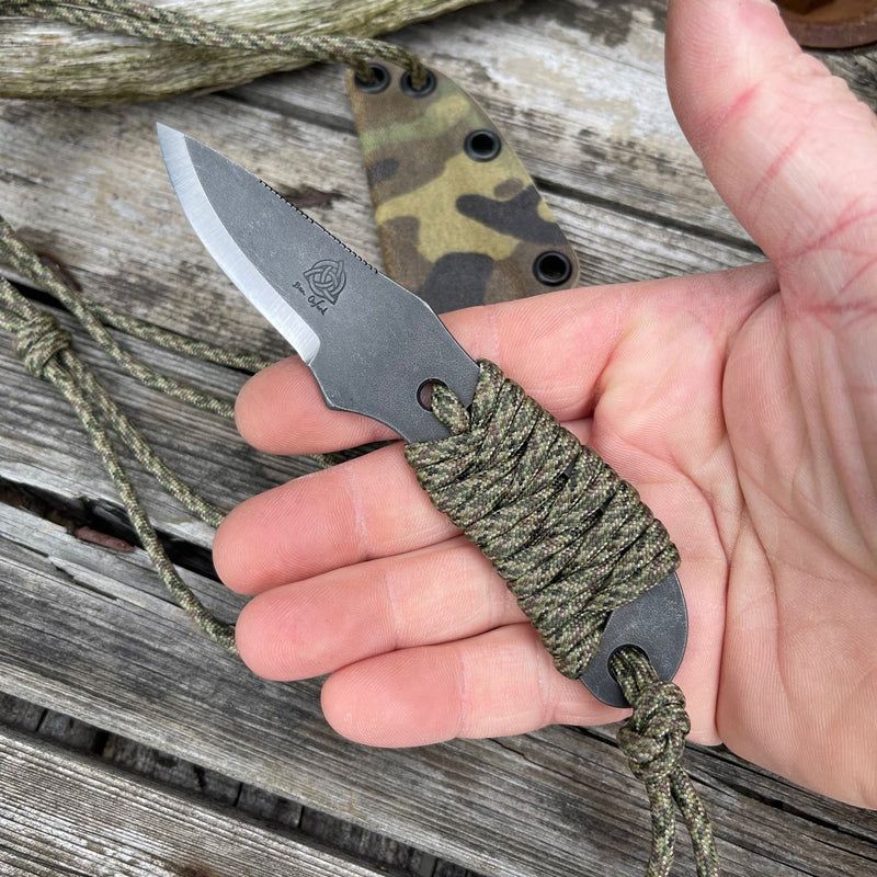 Load image into Gallery viewer, 3" Trekker Multicam Paracord - Ben & Lois Orford