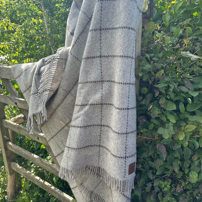 Load image into Gallery viewer, Prairie Blanket - Ben & Lois Orford