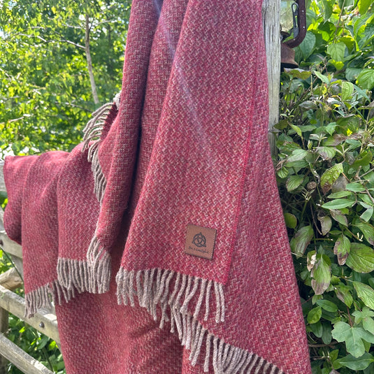Cabin Blanket - Ben & Lois Orford