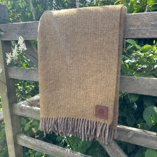 Moss Blanket - Ben & Lois Orford