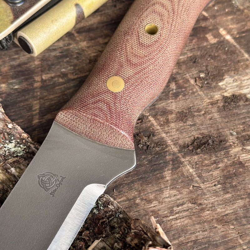 Load image into Gallery viewer, The Villmark - Brown Micarta/Two Sheaths