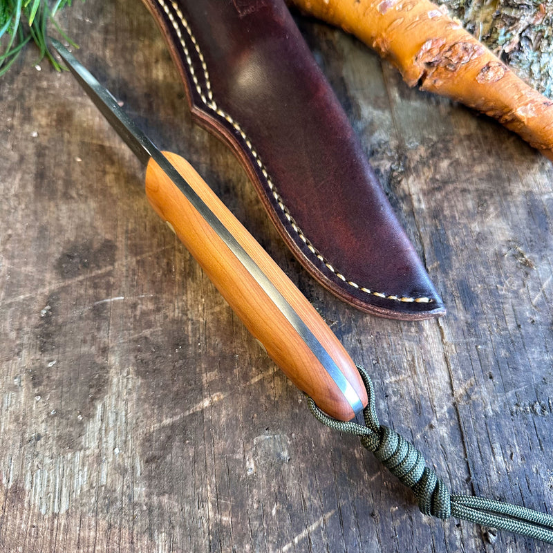 Load image into Gallery viewer, The Campcraft - English Yew