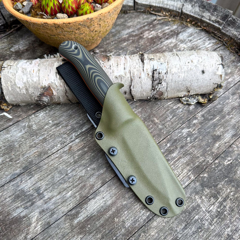 Load image into Gallery viewer, The Woodlander - OD Green and Black