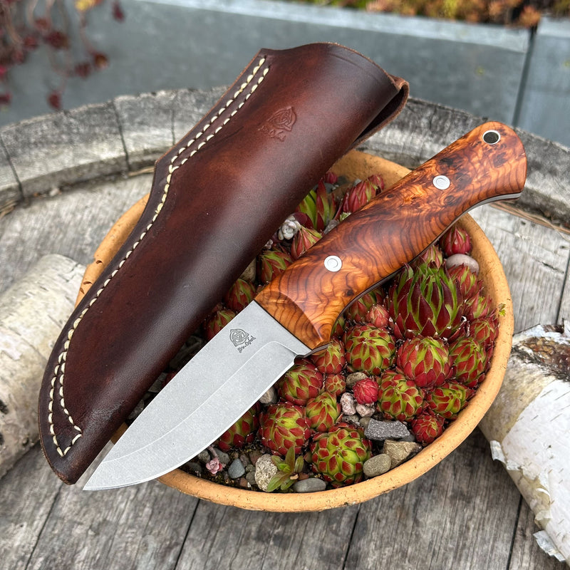 Load image into Gallery viewer, The Trapper - Sabre Grind/Burr Yew