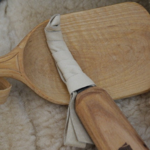 Load image into Gallery viewer, Medium Hybrid Crook Knife - Ben & Lois Orford