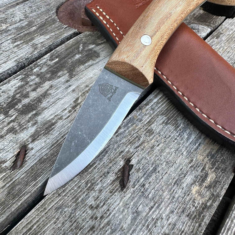 Load image into Gallery viewer, AEB-L English Elm Whittler - Ben &amp; Lois Orford
