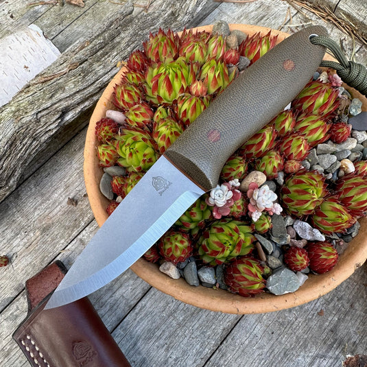 Green and Natural Micarta Campcraft knife - Ben & Lois Orford