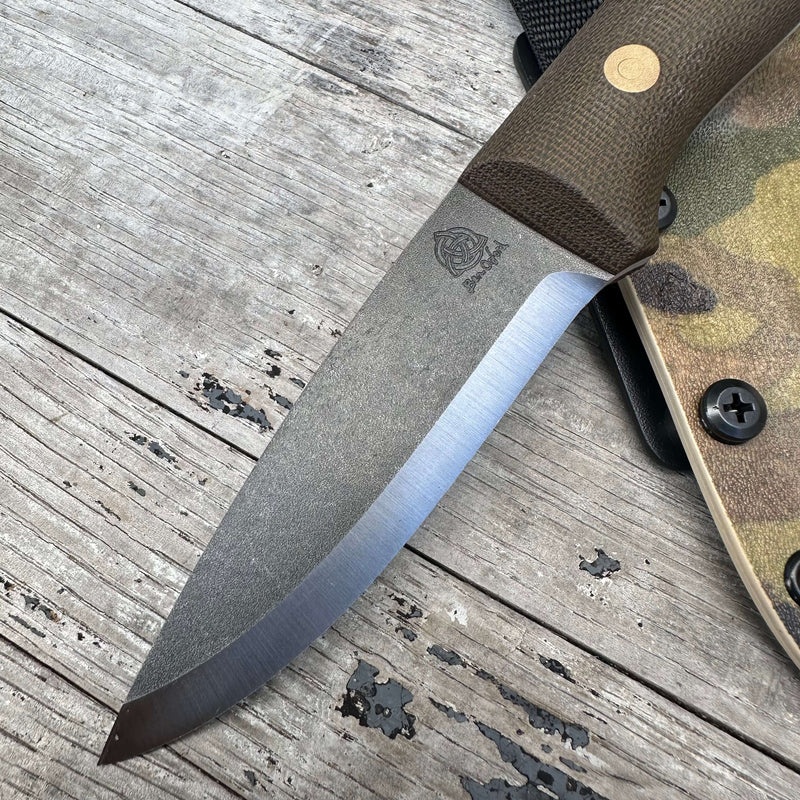 Load image into Gallery viewer, Green Micarta Woodlander 4&quot; classic
