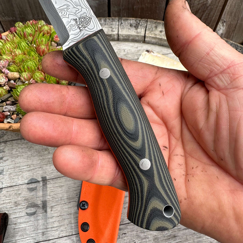 Load image into Gallery viewer, Vinland Damasteel Damascus Trapper

