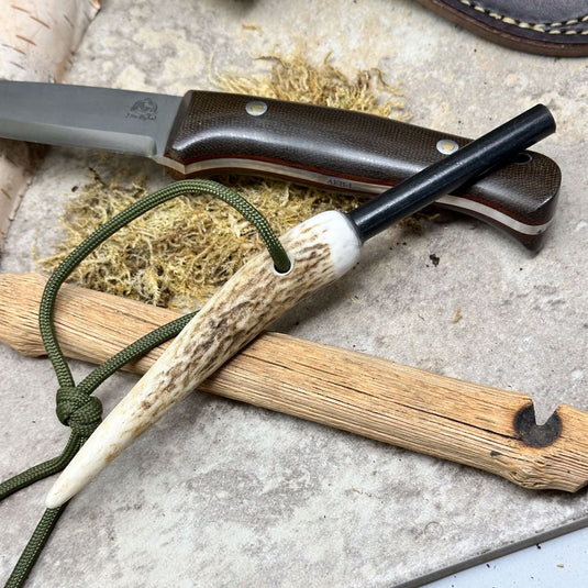 The Woodlander - Green Micarta/AEB-L