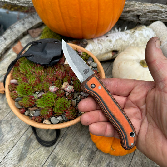 AEB-L Pumpkin Nomad Friction Folder