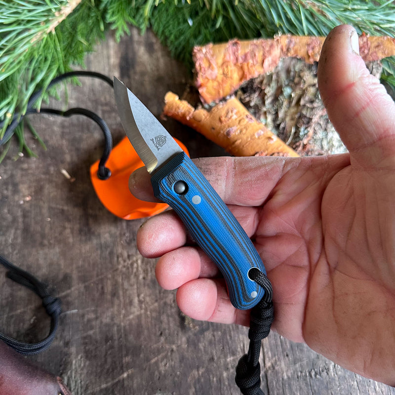 Load image into Gallery viewer, The Nano Nomad - Blue and Black G10/AEB-L
