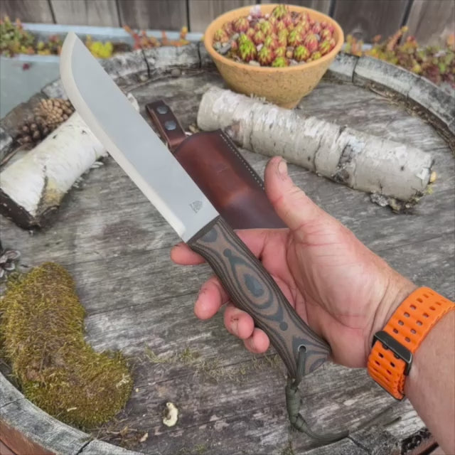 Load and play video in Gallery viewer, The Leuku - Multicam/Orange
