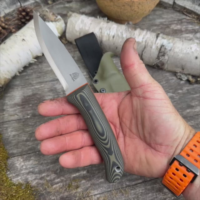 Load and play video in Gallery viewer, The Woodlander - OD Green and Black
