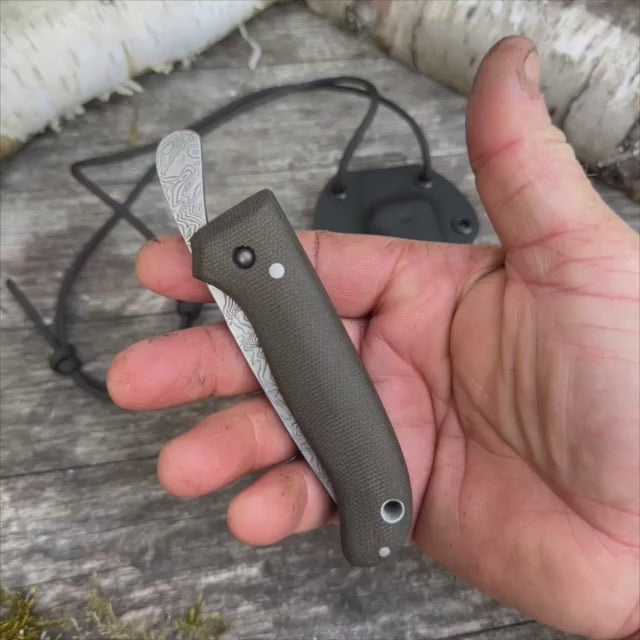 Load and play video in Gallery viewer, The Nomad - Damascus/Green Micarta
