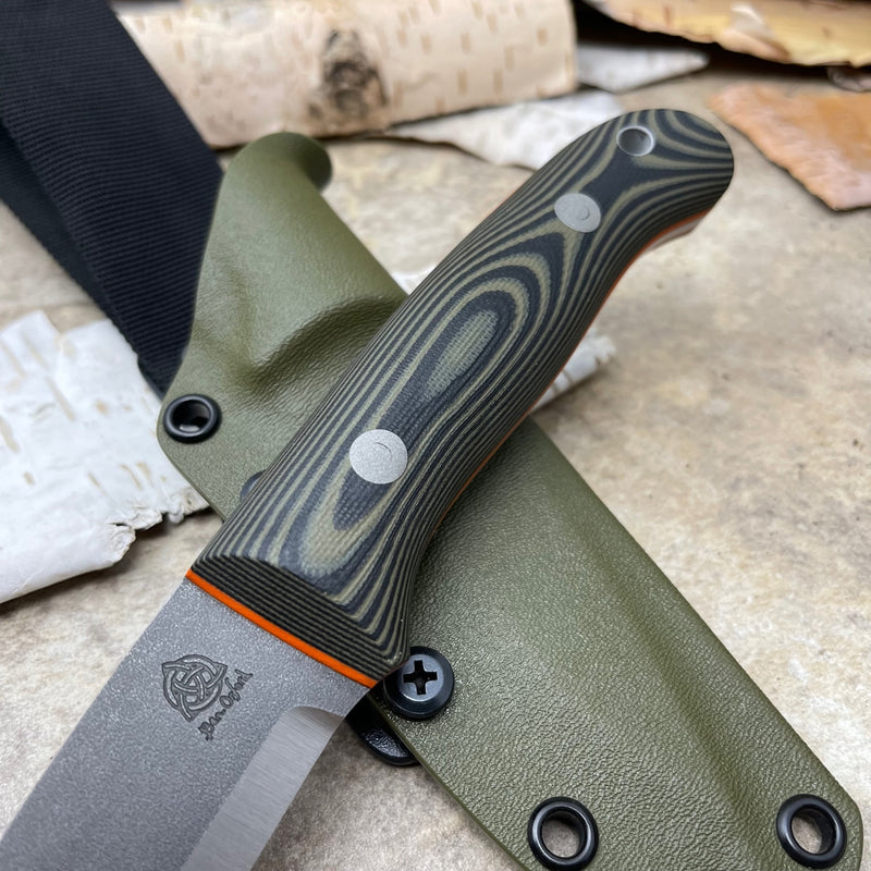 Load image into Gallery viewer, Woodlander 4&quot; OD Green and Black
